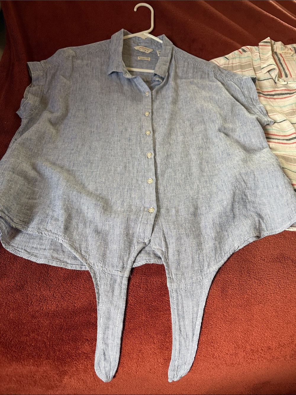 Two Weatherproof Vintage Short-Sleeve Button-Down Shirts - Casual Relaxed Fit - Picture 4 of 8